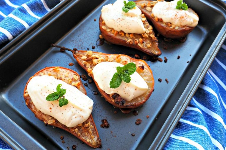 baked pears, easy baked pears, winter style desserts, easy winter dessert, healthy dessert, healthy baked desserts, low calorie desserts,