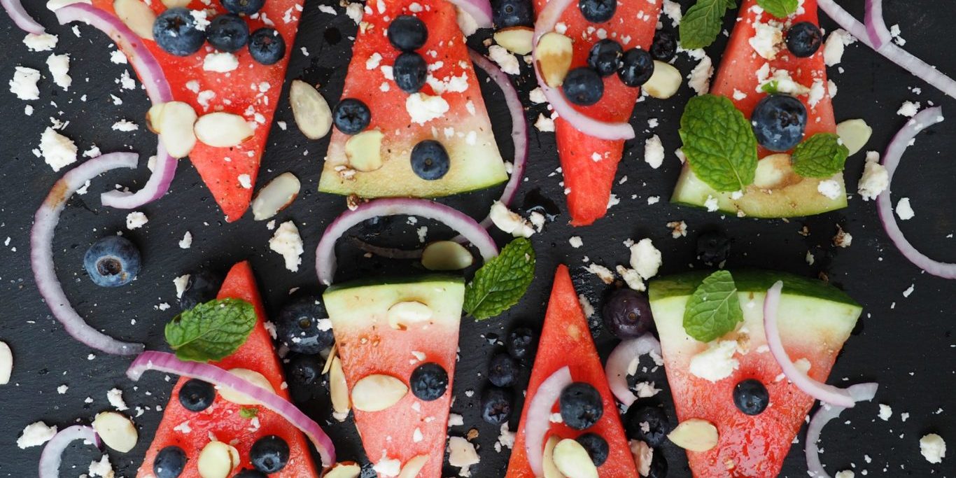 watermelon feta salad, salad with watermelon feta, watermelon feta blueberry salad, easy side dish, summer side dish, summer dish dish for BBQ, easy side dish, watermelon recipe, blueberry recipes,