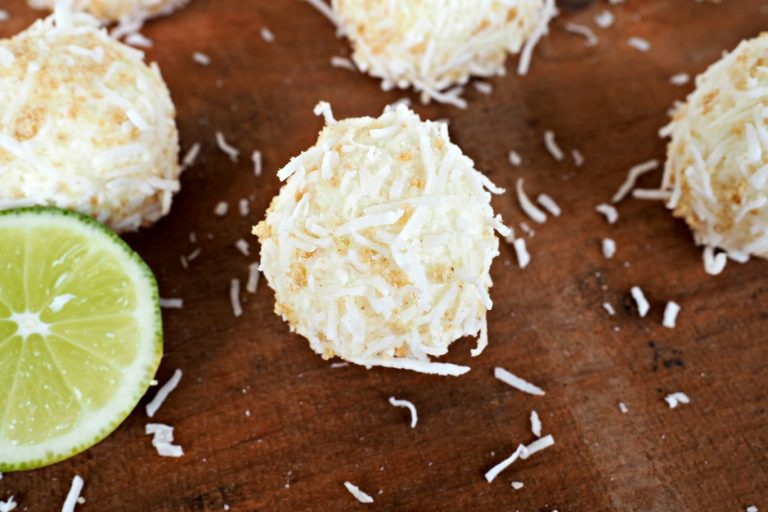 key lime pie, healthy key lime pie, cheesecake balls, coconut cheesecake, healthy coconut desserts, key lime desserts