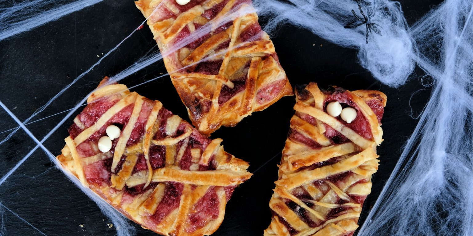 halloween breakfast ideas, easy halloween breakfast ideas, make ahead breakfast for halloween, spooky halloween breakfast recipes, easy breakfast recipes for halloween, halloween recipes, easy recipes for halloween, quick recipes for halloween, baked halloween treats, halloween treats, free online halloween recipes, free online halloween breakfast recipes, halloween food ideas, halloween brunch ideas, easy halloween ideas, breakfast recipes, easy breakfast recipes, breakfast pastries ideas, easy breakfast recipes,