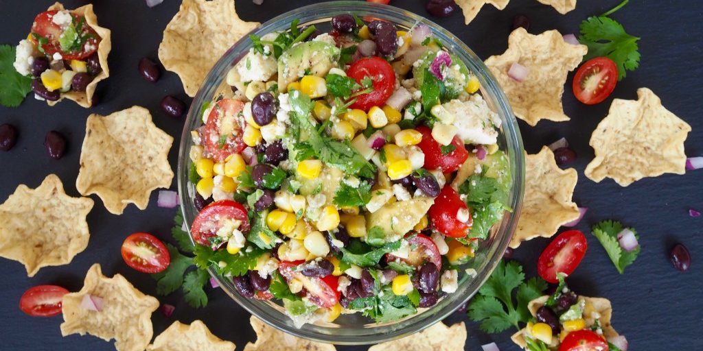 corn salsa, corn salsa recipe, easy corn salsa recipe, homemade corn salsa, homemade corn salsa recipe, dip recipes, easy dip recipes, homemade dip recipes, quick dip recipes, summer appetizer recipes, summer bbq appetizers, pool party appetizers,