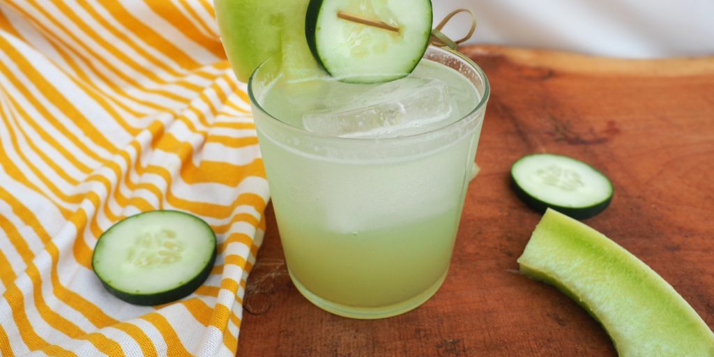 cucumber cocktail, cocktail recipe with cucumber, cocktail recipe with melon, melon cocktail, melon cucumber cocktail recipe, cucumber melon cocktail recipe, refreshing cucumber vodka cocktail, cucumber vodka cocktail, easy cocktail recipes, free online cocktail recipes, vodka cocktail recipes, vodka cocktails, easy vodka cocktails, quick vodka cocktails