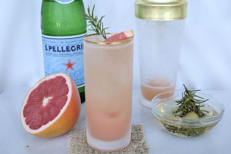 mocktails, mocktail recipes, easy mocktail recipes, quick mocktail recipes, tasty mocktails, tasty mocktail recipes, dry january recipes, dry january cocktail recipe, cocktail recipes without alcohol, cocktails,easy cocktails, grapefruit mocktail recipe