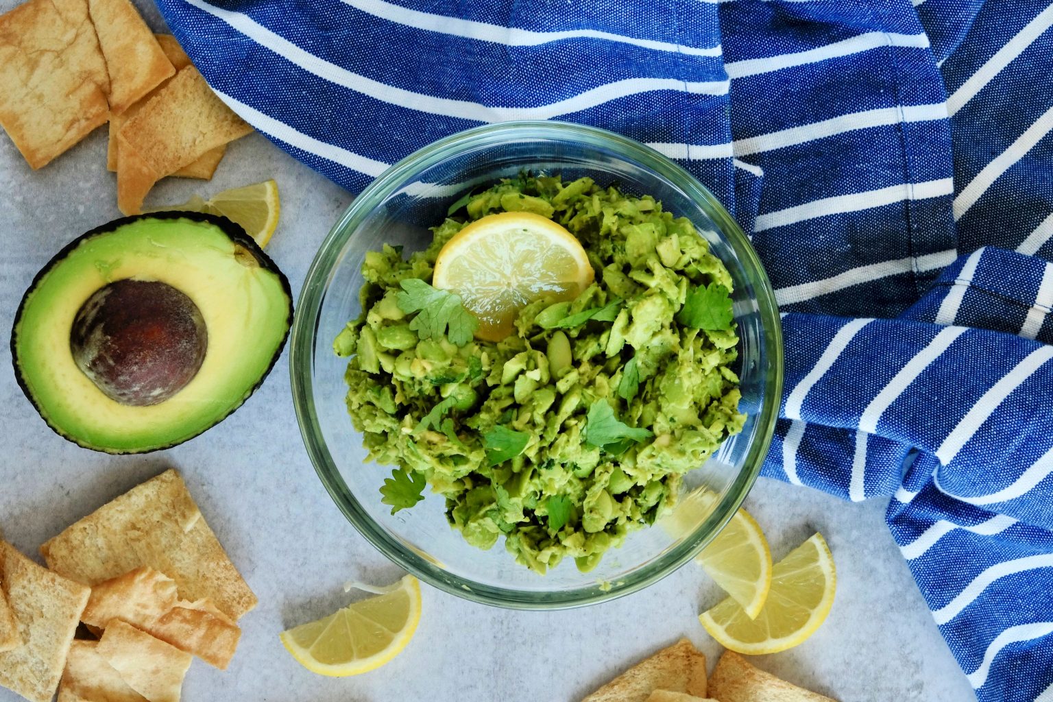 st Patricks day recipes, easy green recipes for st Patricks day, healthy recipes for st Patrick's day, healthy dip ideas, healthy recipes, paleo dip recipes, vegan dip recipes, quick dip recipes, avocado recipes, avocado dip recipes, easy dip recipes with avocado, edamame recipes, edamame dip recipe, healthy recipes using edamame, dip recipes, easy dip recipes, quick dip recipes, quick healthy dip recipe, vegan dip recipes,