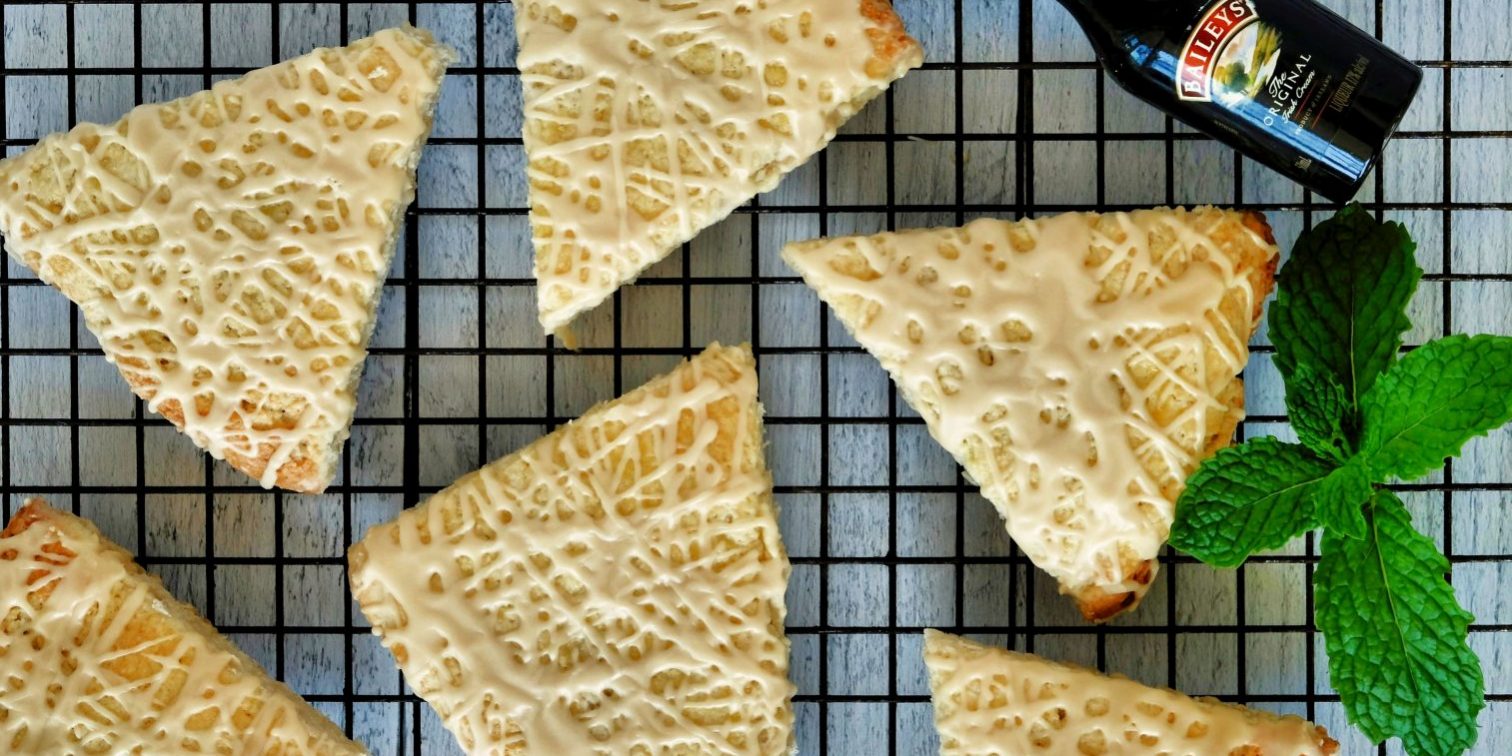 bailey's recipes, st patrick's day recipes, st patricks day recipes, easy recipes for st patrick's day, st patrick's day breakfast ideas, breakfast recipes for st patricks, day, bailey's recipes, recipes using baileys, breakfast recipes using bailey's, baileys scones, baking with baileys, breakfast recipes for st patricks days, breakfast baking ideas, baking recipes easy, easy baking recipes, scone recipes, easy scone recipe, homemade scone recipes,