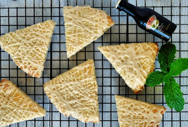 bailey's recipes, st patrick's day recipes, st patricks day recipes, easy recipes for st patrick's day, st patrick's day breakfast ideas, breakfast recipes for st patricks, day, bailey's recipes, recipes using baileys, breakfast recipes using bailey's, baileys scones, baking with baileys, breakfast recipes for st patricks days, breakfast baking ideas, baking recipes easy, easy baking recipes, scone recipes, easy scone recipe, homemade scone recipes,
