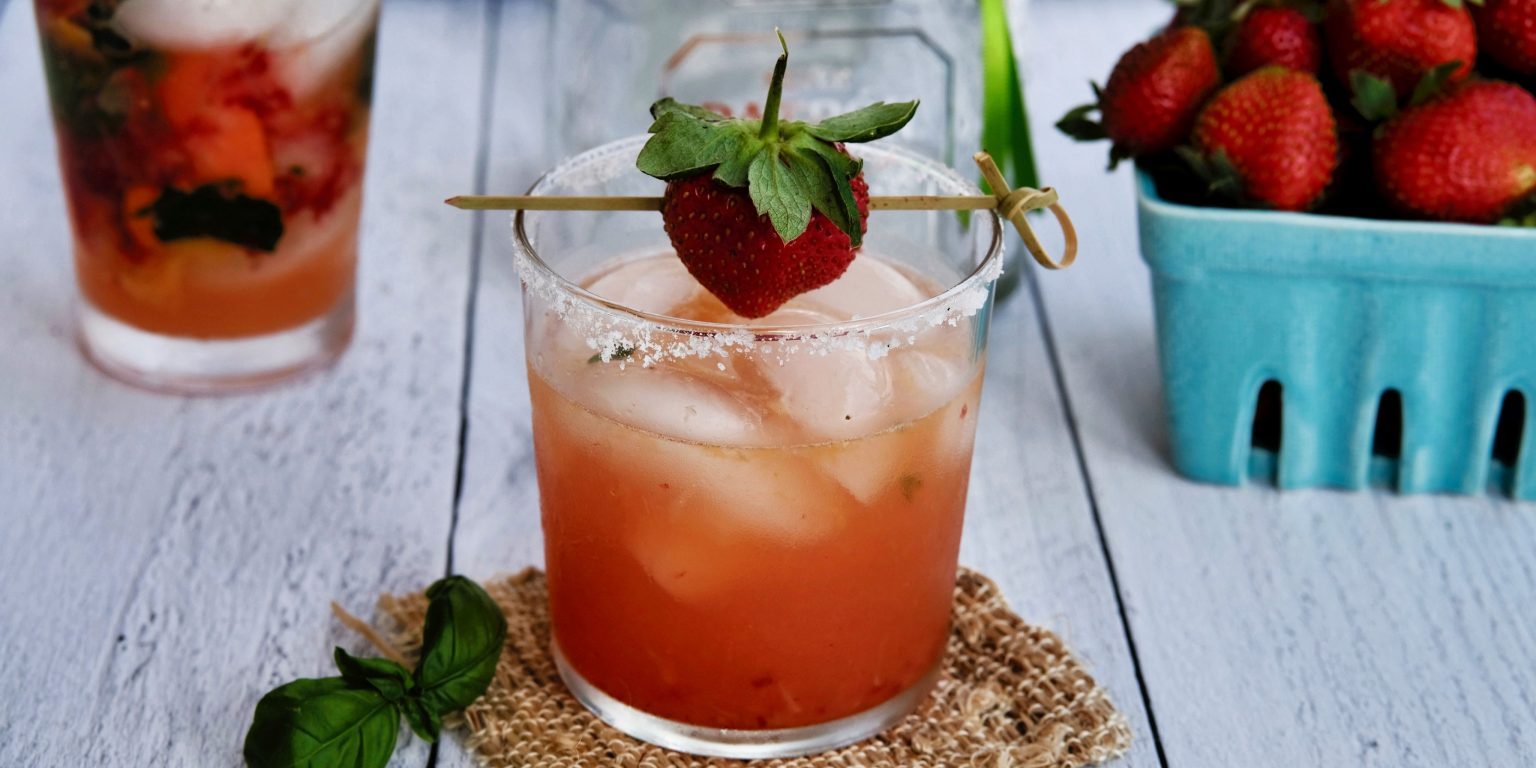 Strawberry Basil Margarita Everyday Gourmet With Blakely Cocktails