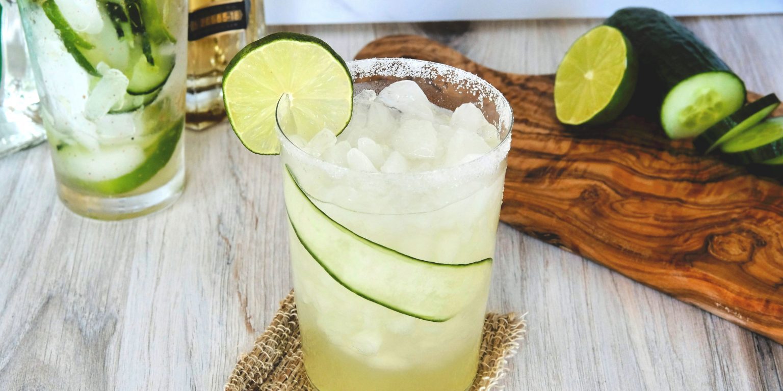 cucumber cocktail, cocktail recipe with cucumber, margarita, how to make a margarita, homemade margarita recipe, quick margarita recipe, elderflower margarita, cocktail recipe using elderflower, elderflower cocktail recipes, elderflower tequila cocktail, tequila cocktail, tequila cocktail recipe, elderflower cucumber margarita