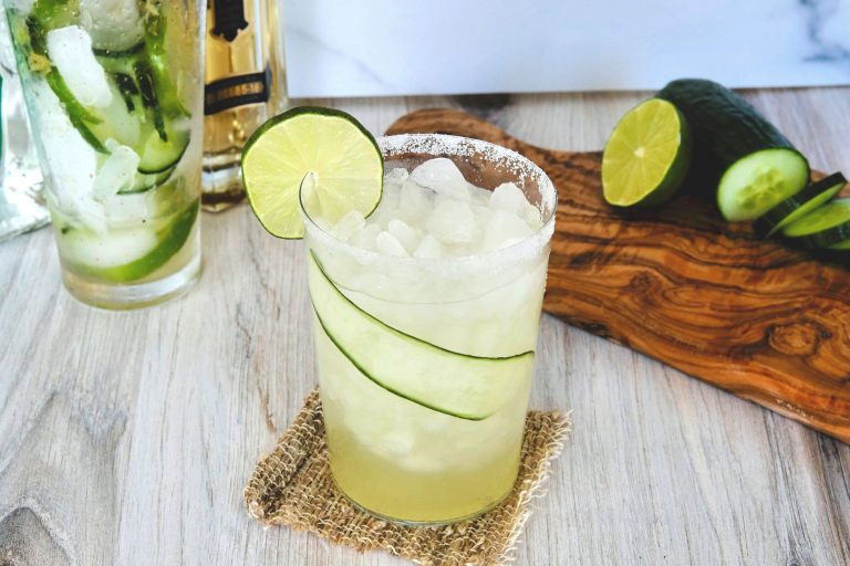 cucumber cocktail, cocktail recipe with cucumber, margarita, how to make a margarita, homemade margarita recipe, quick margarita recipe, elderflower margarita, cocktail recipe using elderflower, elderflower cocktail recipes, elderflower tequila cocktail, tequila cocktail, tequila cocktail recipe, elderflower cucumber margarita