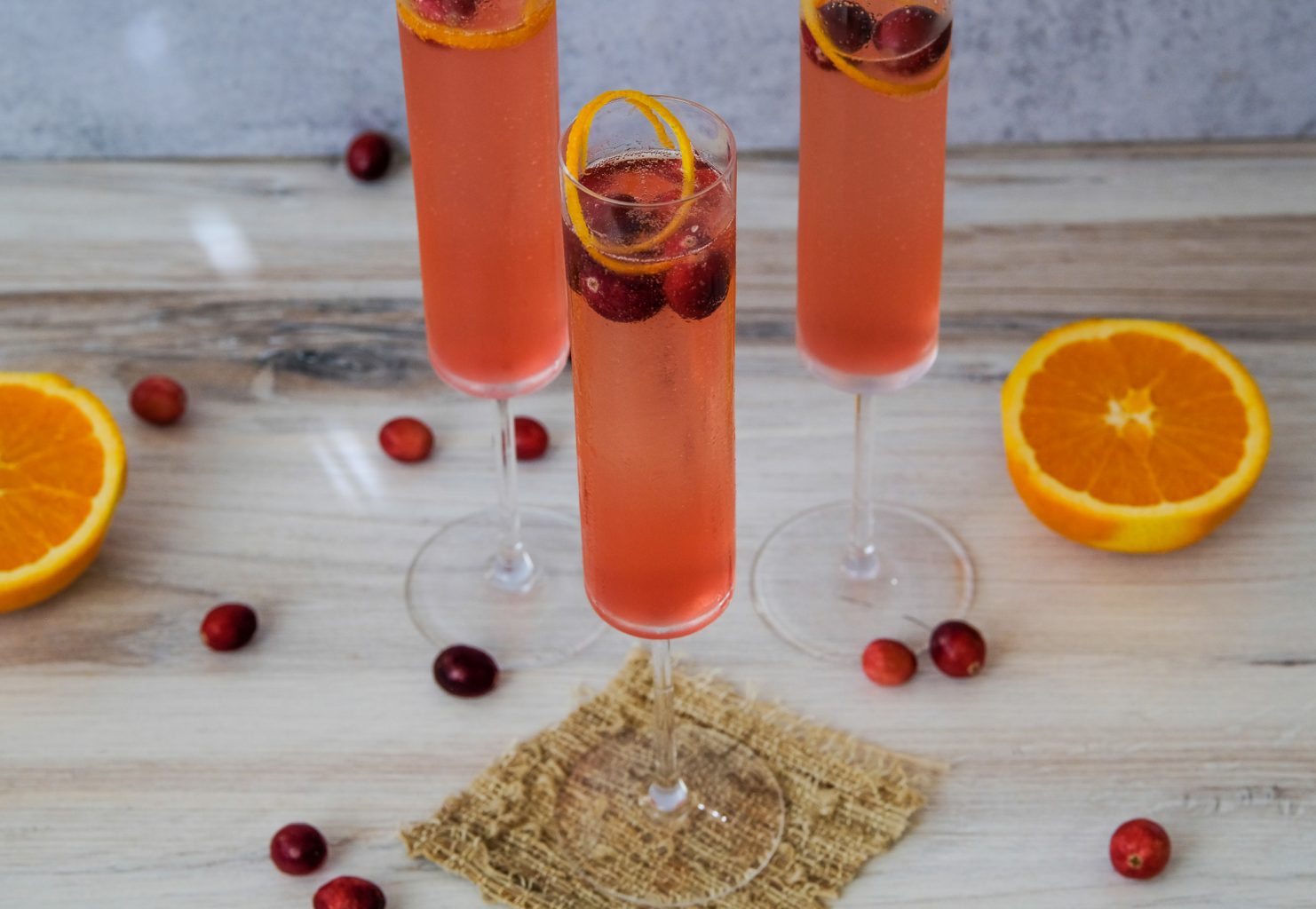 cocktail recipes for holidays, easy holiday cocktail, thanksgiving cocktail recipe, cocktail recipe for thanksgiving, cocktail recipe for christmas, christmas cocktail recipe, champagne cocktails, easy champagne cocktails for holidays, holiday cocktail with cranberry, cranberry cocktail recipe, gin cocktail, gin cocktail recipe, gin champagne cocktail