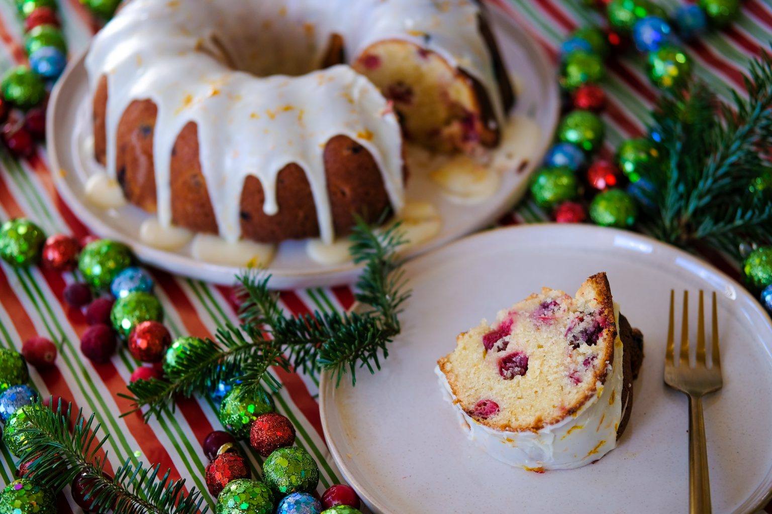 http://gourmetwithblakely.com/wp-content/uploads/2019/12/Cranberry-Orange-Pound-Cake.jpg