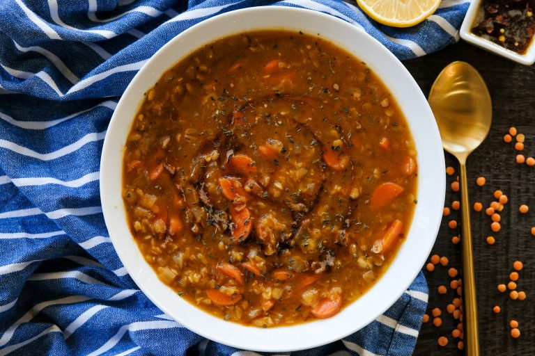 soup, soup recipes, easy soup recipe, homemade soup recipes, healthy soup recipe, vegetarian soup recipes, vegan soup recipes, lentil soups, easy soup for winter,