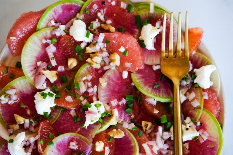 watermelon radish recipe, easy watermelon radish recipes, recipes using watermelon radish, salad recipes, easy salad recipes, salad recipe with watermelon radishes, radish salad, radish and goat cheese salad