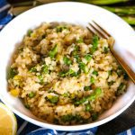 risotto, how to make risotto, easy risotto recipe, how to make homemade risotto, spring inspired risotto, risotto with asparagus and peas, risotto with asparagus, vegetarian dinner recipe,