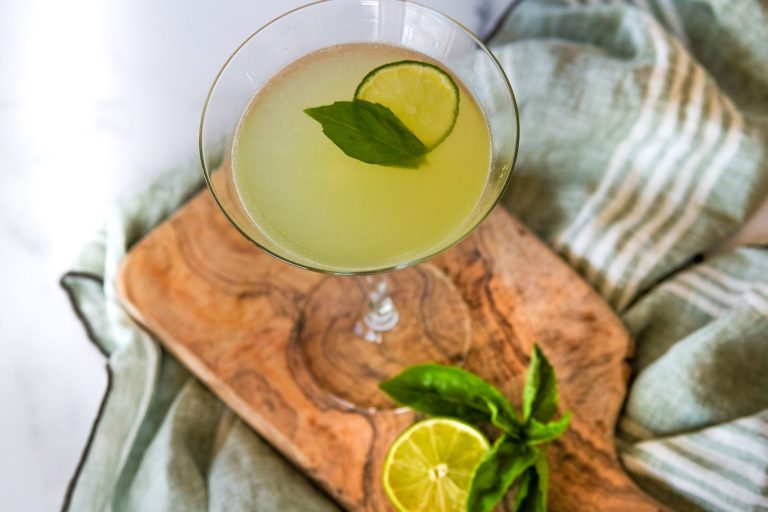 cucumber quarantini, quarantini, quarantini drink, vodka martini, cucumber basil martini