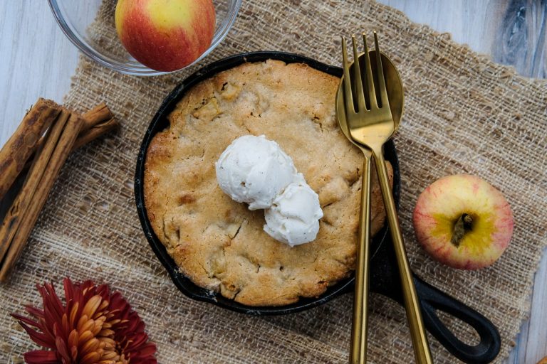 skillet apple cake, apple cake recipe, how to make apple cake, apple recipes, apple dessert recipes, dessert for two, easy dessert for two, fall dessert for two, autumn dessert for two, apple dessert for two