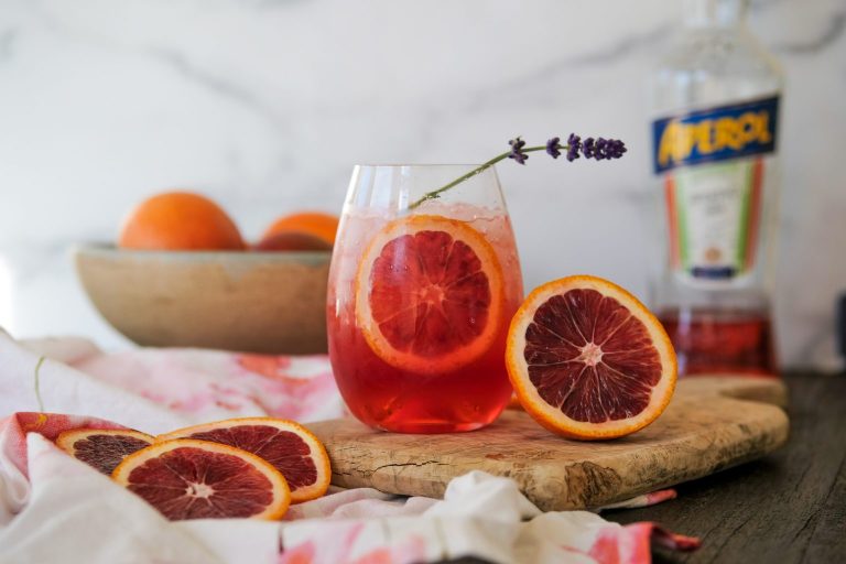 aperol spritz, how to make an aperol spritz, easy aperol spritz recipe, blood orange cocktail, cocktail recipe with blood orange, blood orange aperol, blood orange champagne, valentines day cocktail, cocktail recipe for valentines day, easy valentines day cocktail recipe,