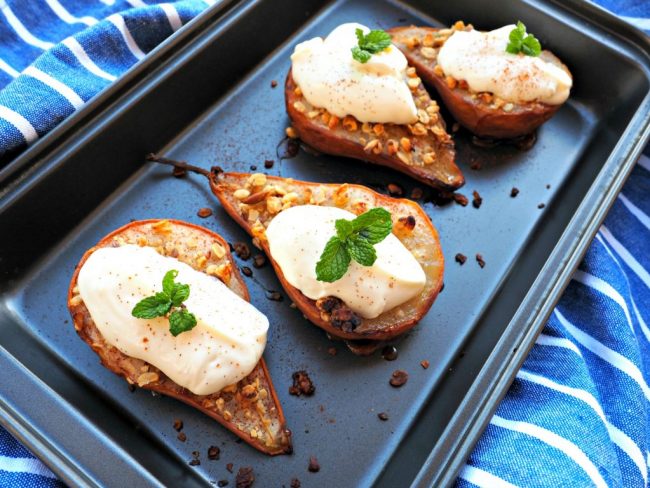 baked pears, easy baked pears, winter style desserts, easy winter dessert, healthy dessert, healthy baked desserts, low calorie desserts,