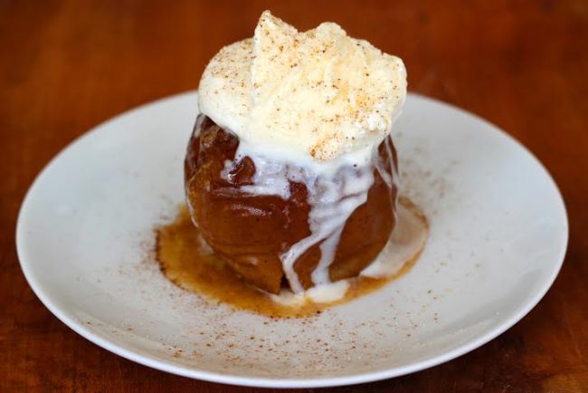 baked apple dessert, apple, apple desserts, easy dessert, autumn dessert, autumn inspired desserts, fall desserts, easy fall desserts, individual deserts,