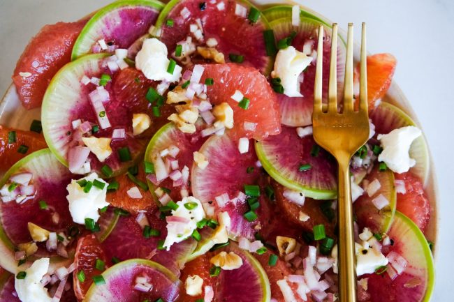 watermelon radish recipe, easy watermelon radish recipes, recipes using watermelon radish, salad recipes, easy salad recipes, salad recipe with watermelon radishes, radish salad, radish and goat cheese salad