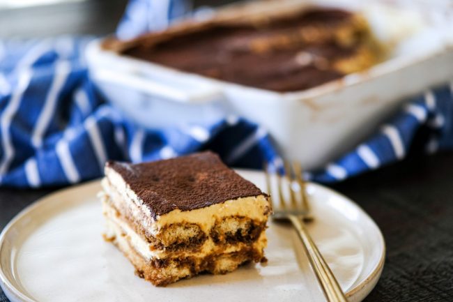 tiramisu recipe, classic tiramisu recipe, easy tiramisu recipe, how to make tiramisu, best ever tiramisu recipe, easy tiramisu recipe, italian desserts, easy italian desserts,