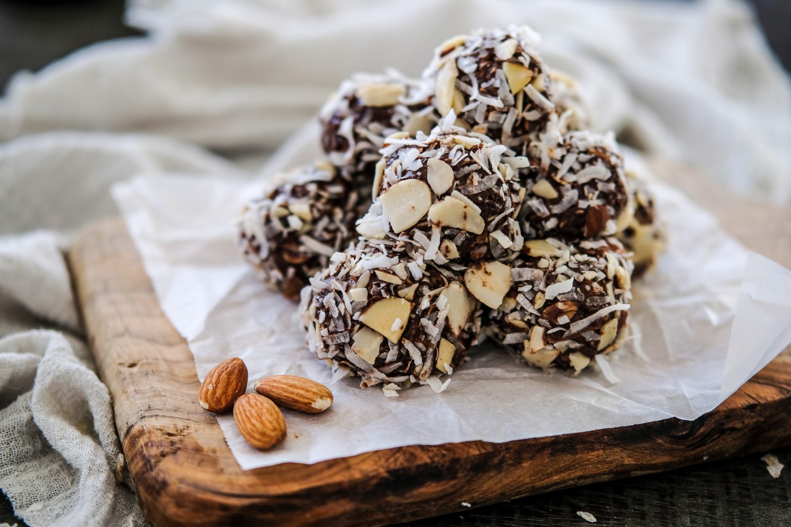 no bake energy bites, no bake energy balls, no bake peanut butter energy bites, no bake chocolate energy balls, no bake chocolate coconut energy balls, no bake almond energy balls
