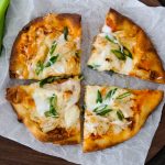 buffalo chicken pizza, how to make buffalo chicken pizza, premade crust buffalo chicken pizza, easy buffalo chicken pizza recipes, super bowl recipes, easy superbowl recipe, easy recipes for super bowl, appetizer recipes for super bowl, easy recipes for super bowl party